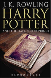 Harry Potter and the half-blood prince av J.K. Rowling (Innbundet)