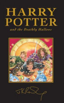 Harry Potter and the deathly hallows av J.K. Rowling (Innbundet)