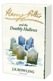 Harry Potter and the deathly hallows av J.K. Rowling (Heftet)