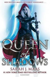 Queen of shadows av Sarah J. Maas (Heftet)