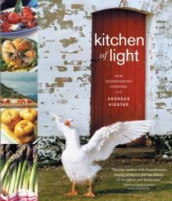 Kitchen of light av Andreas Viestad (Heftet)
