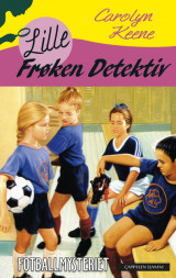 Omslag - Lille Frøken Detektiv 5: Fotballmysteriet