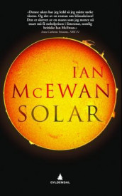 Solar av Ian McEwan (Heftet)